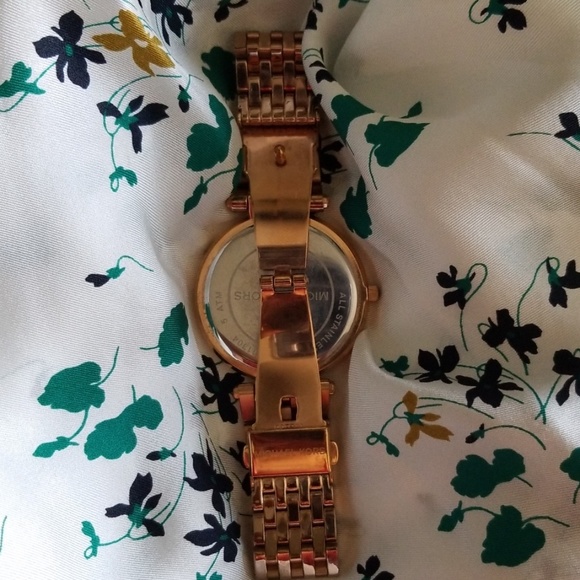 Michael Kors "Darci" Pave Rose Gold Watch - Picture 4 of 6